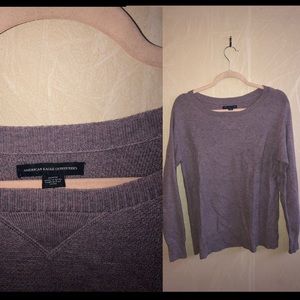 Cute American Eagle purple pullover top!